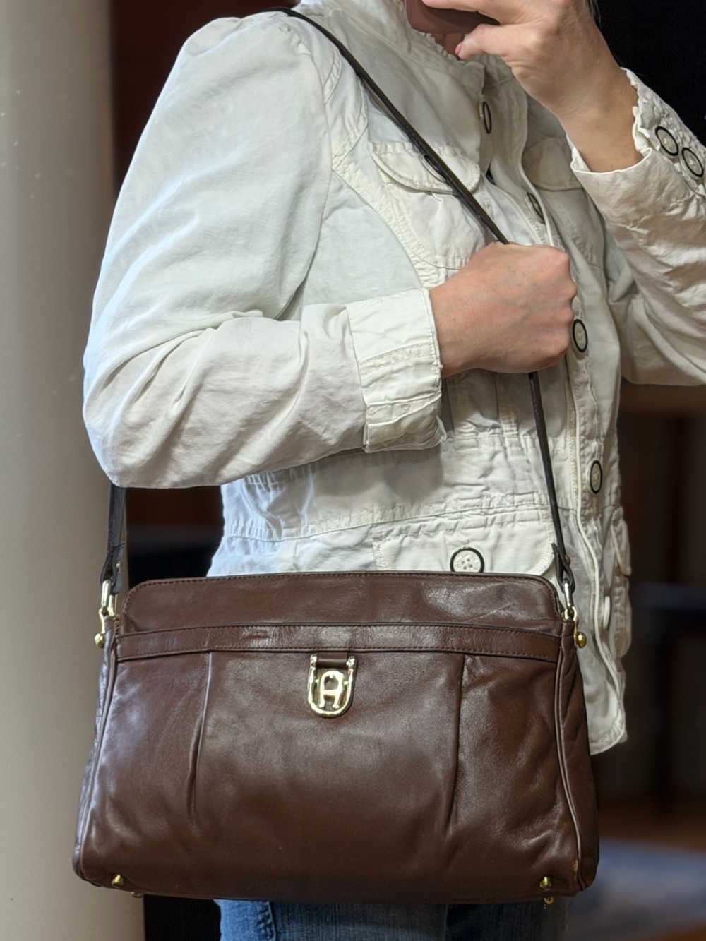 Etienne Aigner Vintage Old Money Brown Leather Shoulder Bag ‎ (GVC)